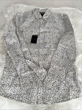 Marc Anthony White Shirt with Black Abstract Pattern - Long Sleeve Button-Down
